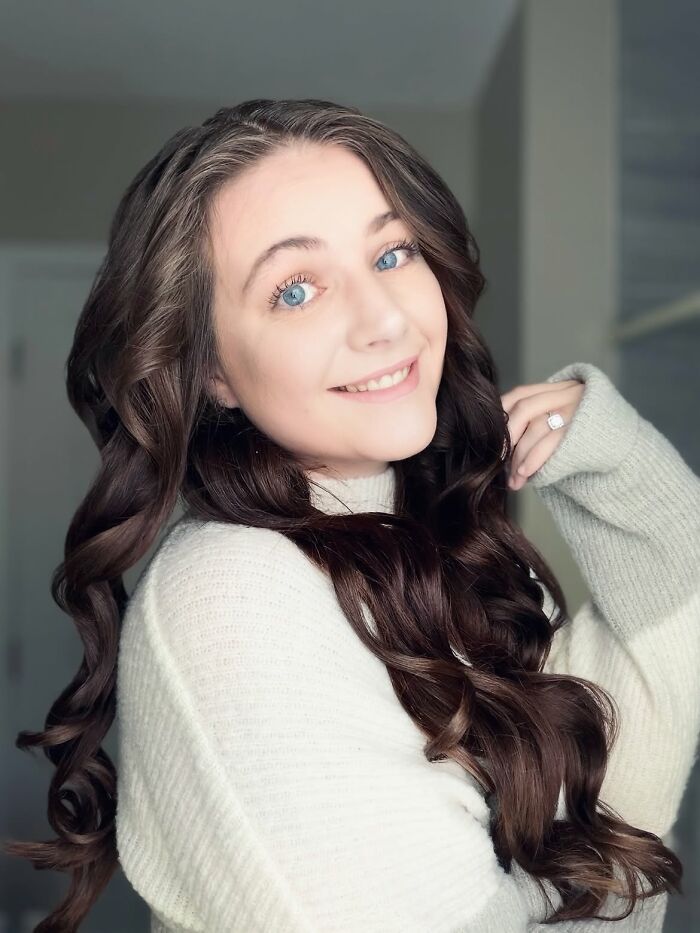 23YO Mother Of Four Gets Unexpected Down Syndrome Diagnosis, Says Her Kids Led To Answers 23YO Mother Of Four Gets Unexpected Down Syndrome Diagnosis, Says Her Kids Led To Answers