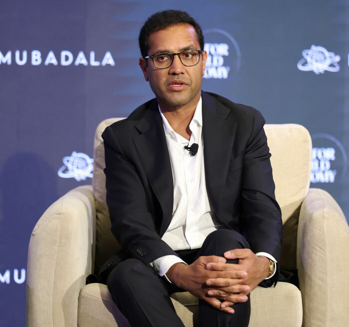 CEO Who Went Viral For Firing 900 Employees Via Zoom Just Before Christmas Now Furious As Karma Comes For Him CEO Who Went Viral For Firing 900 Employees Via Zoom Just Before Christmas Now Furious As Karma Comes For Him