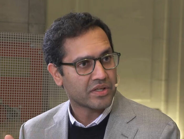 CEO Who Went Viral For Firing 900 Employees Via Zoom Just Before Christmas Now Furious As Karma Comes For Him CEO Who Went Viral For Firing 900 Employees Via Zoom Just Before Christmas Now Furious As Karma Comes For Him