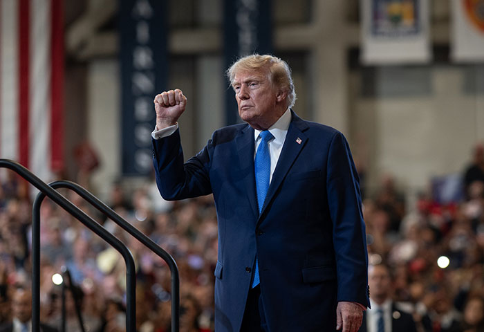 Trump Makes Intervention As Glamorous Aide’s “Dangerous” Secret Is Exposed In Security Leak Trump Makes Intervention As Glamorous Aide’s “Dangerous” Secret Is Exposed In Security Leak