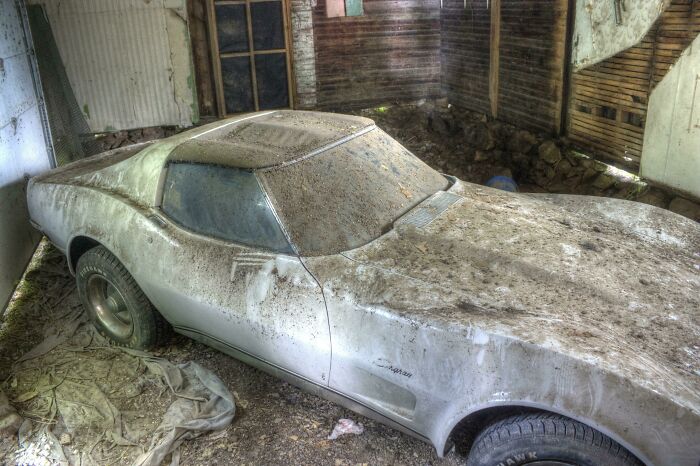 73 Times People Were Exploring Abandoned Places And Found Something Very Unexpected