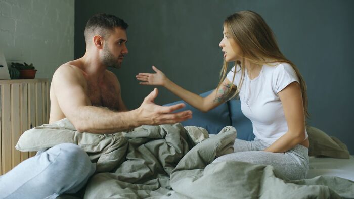 “Didn’t Speak To Me For Four Years”: 71 People Reveal The Most Ridiculous Reasons That Left Others Seeing Red “Didn’t Speak To Me For Four Years”: 71 People Reveal The Most Ridiculous Reasons That Left Others Seeing Red