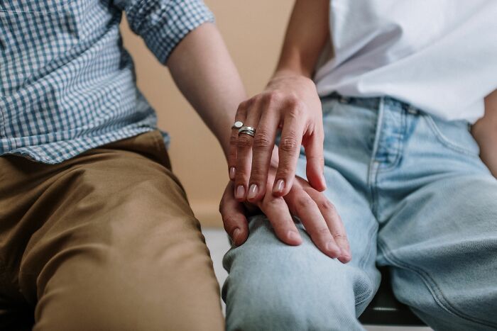 &ldquo;Claw Marks All Over The Inside&rdquo;: 47 Strange Experiences That Still Make People Shiver At The Memory
