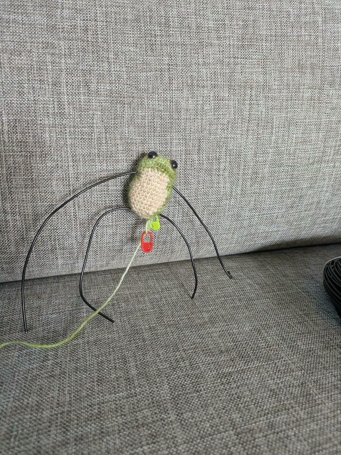 73 Crochet Creations That Prove Not Every Craft Project Turns Out As Intended