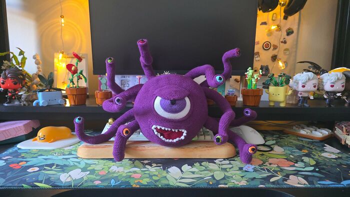 73 Crochet Creations That Prove Not Every Craft Project Turns Out As Intended