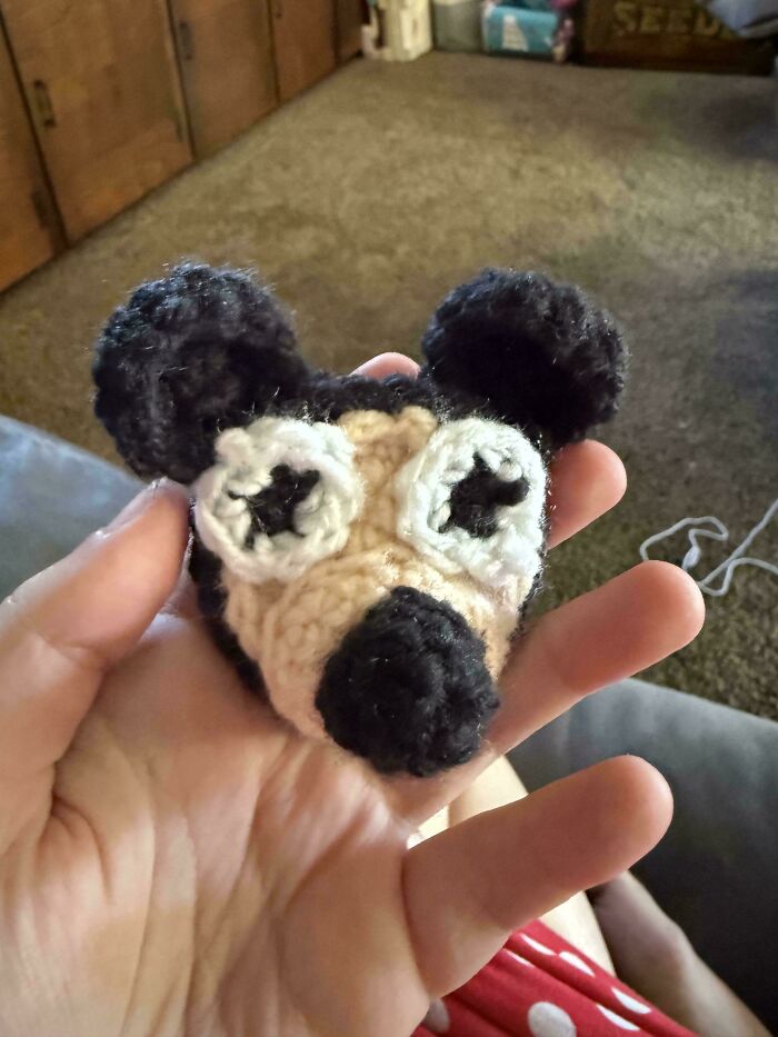 73 Crochet Creations That Prove Not Every Craft Project Turns Out As Intended