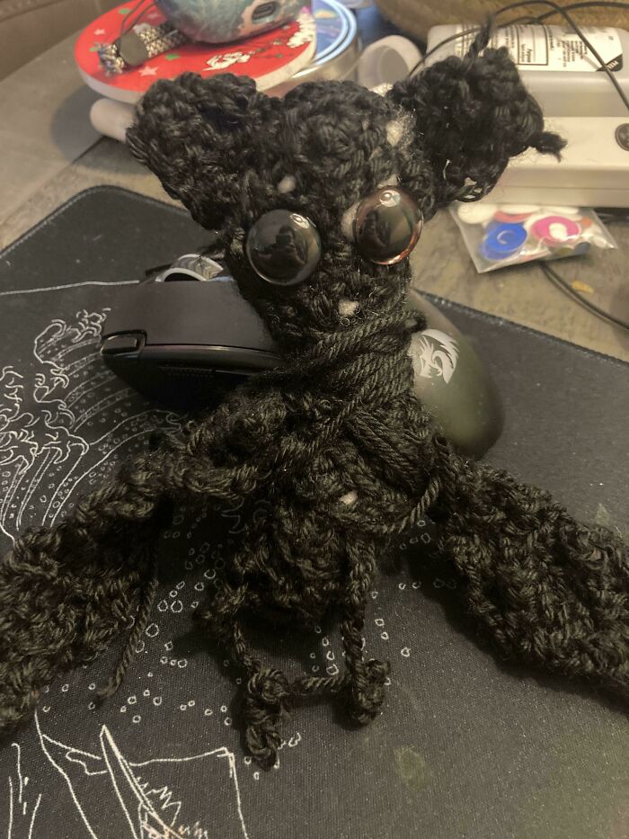 73 Crochet Creations That Prove Not Every Craft Project Turns Out As Intended