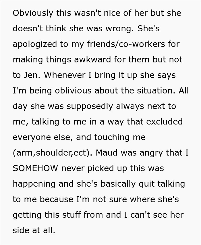 Guy Shows Just How Oblivious He Is After He Shares His Girlfriend’s “Ridiculous” Behavior Guy Shows Just How Oblivious He Is After He Shares His Girlfriend’s “Ridiculous” Behavior