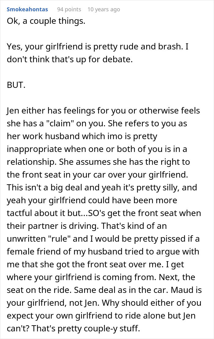 Guy Shows Just How Oblivious He Is After He Shares His Girlfriend’s “Ridiculous” Behavior Guy Shows Just How Oblivious He Is After He Shares His Girlfriend’s “Ridiculous” Behavior