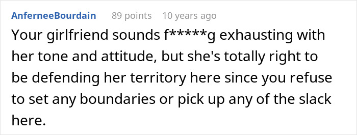Guy Shows Just How Oblivious He Is After He Shares His Girlfriend’s “Ridiculous” Behavior Guy Shows Just How Oblivious He Is After He Shares His Girlfriend’s “Ridiculous” Behavior