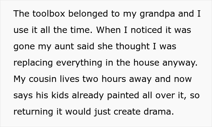 Aunt Treats Family Free Table Tradition Like A Free-For-All, So Homeowner Shuts It Down Aunt Treats Family Free Table Tradition Like A Free-For-All, So Homeowner Shuts It Down
