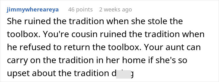 Aunt Treats Family Free Table Tradition Like A Free-For-All, So Homeowner Shuts It Down Aunt Treats Family Free Table Tradition Like A Free-For-All, So Homeowner Shuts It Down