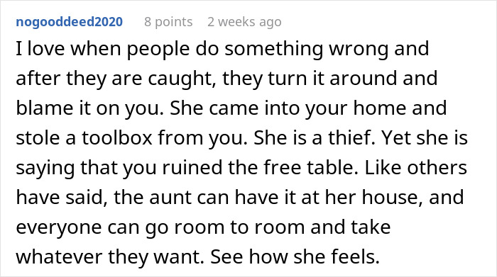 Aunt Treats Family Free Table Tradition Like A Free-For-All, So Homeowner Shuts It Down Aunt Treats Family Free Table Tradition Like A Free-For-All, So Homeowner Shuts It Down