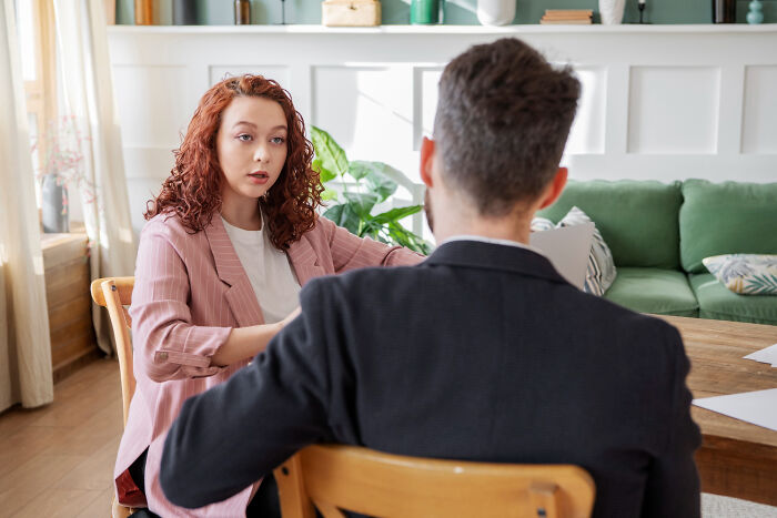 95 People Share Why They Walked Into Therapy And Walked Out Without Their Therapist