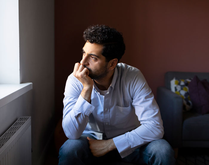 Working Dad Juggles Job, Kids And Chores, Fed Up With SAHM Wife Insisting He Should Do Even More Working Dad Juggles Job, Kids And Chores, Fed Up With SAHM Wife Insisting He Should Do Even More
