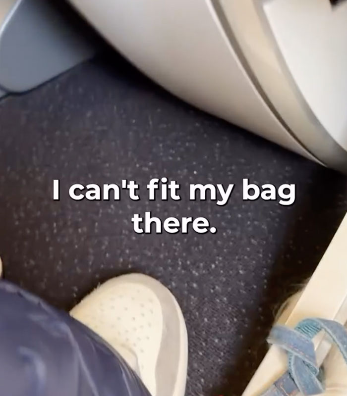 Wheelchair Advocate Slams Airline After Missing Flight But Netizens Claim It Was Justified Wheelchair Advocate Slams Airline After Missing Flight But Netizens Claim It Was Justified