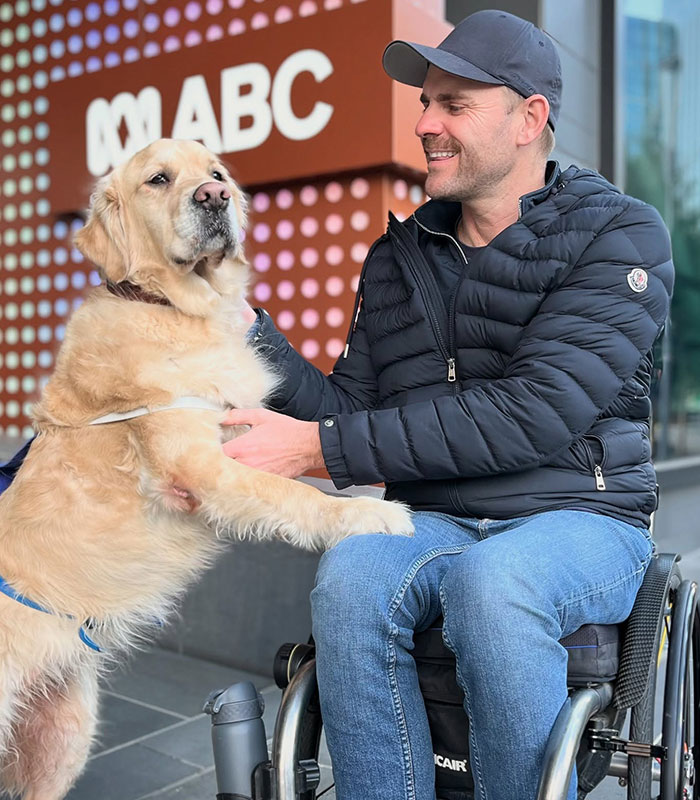 Wheelchair Advocate Slams Airline After Missing Flight But Netizens Claim It Was Justified Wheelchair Advocate Slams Airline After Missing Flight But Netizens Claim It Was Justified