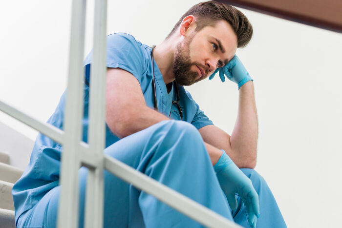 “So Sad And Horrifying”: 80 Doctors Reveal The Diagnoses That Were The Hardest To Deliver “So Sad And Horrifying”: 80 Doctors Reveal The Diagnoses That Were The Hardest To Deliver