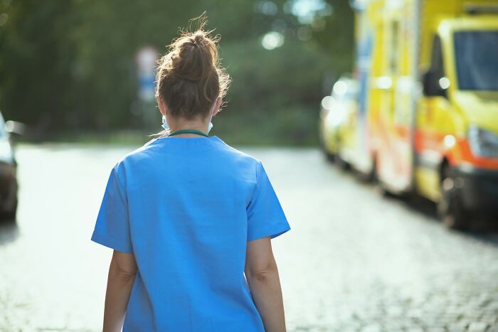 “So Sad And Horrifying”: 80 Doctors Reveal The Diagnoses That Were The Hardest To Deliver “So Sad And Horrifying”: 80 Doctors Reveal The Diagnoses That Were The Hardest To Deliver