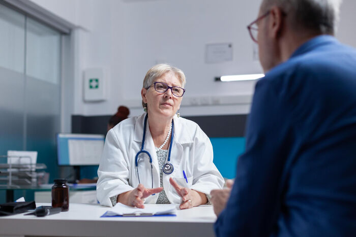 “So Sad And Horrifying”: 80 Doctors Reveal The Diagnoses That Were The Hardest To Deliver “So Sad And Horrifying”: 80 Doctors Reveal The Diagnoses That Were The Hardest To Deliver