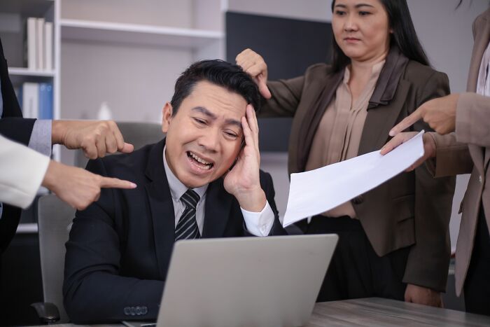46 Unhinged Workplace Dramas That Prove Coworkers Can Be Worse Than The Job 46 Unhinged Workplace Dramas That Prove Coworkers Can Be Worse Than The Job