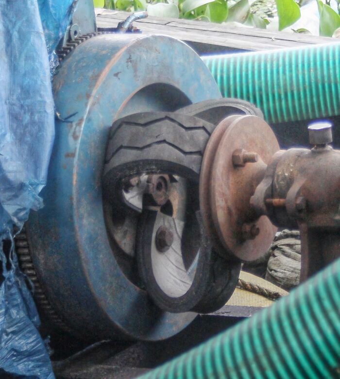 91 Times People Turned Random Junk Into Clever Solutions (New Pics)