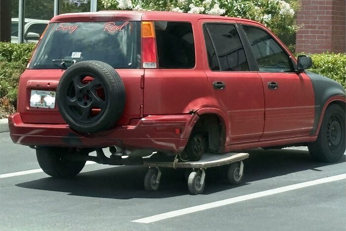 91 Times People Turned Random Junk Into Clever Solutions (New Pics)