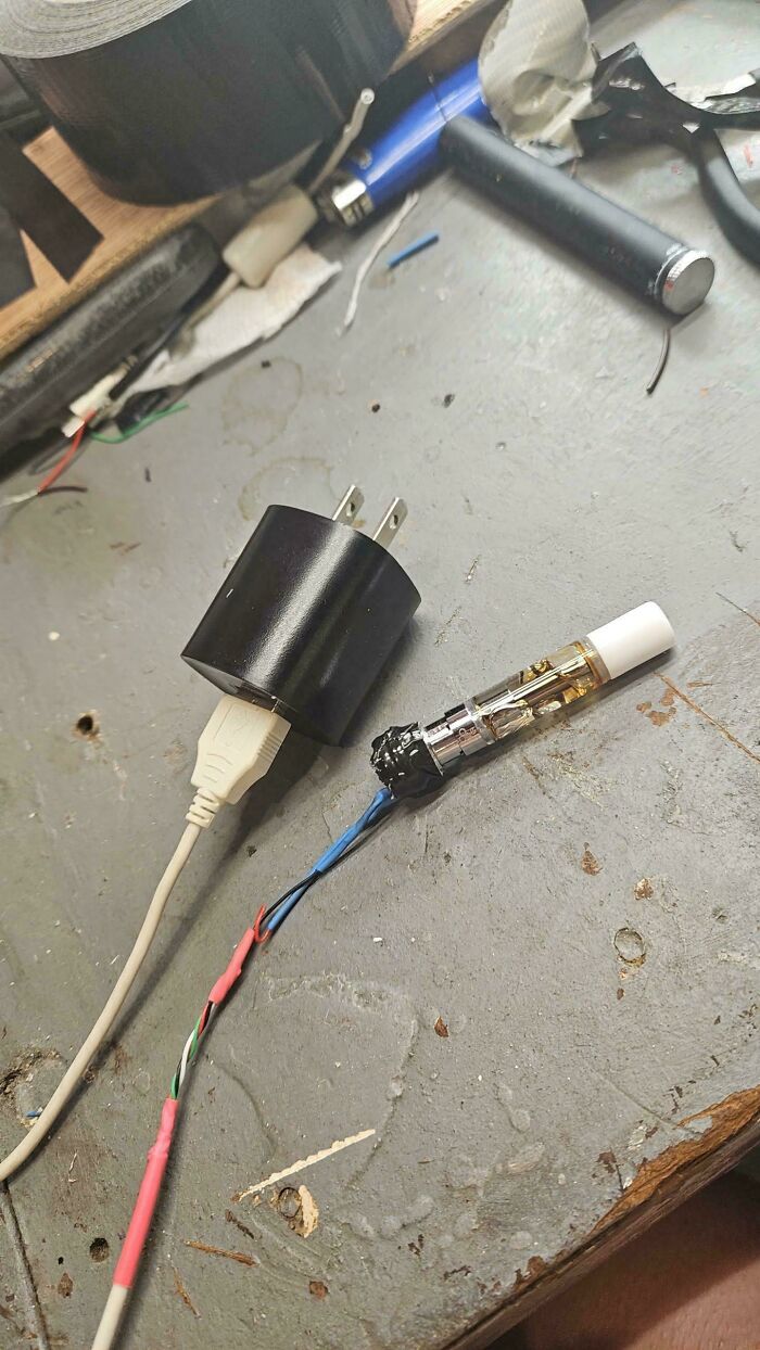 91 Times People Turned Random Junk Into Clever Solutions (New Pics)