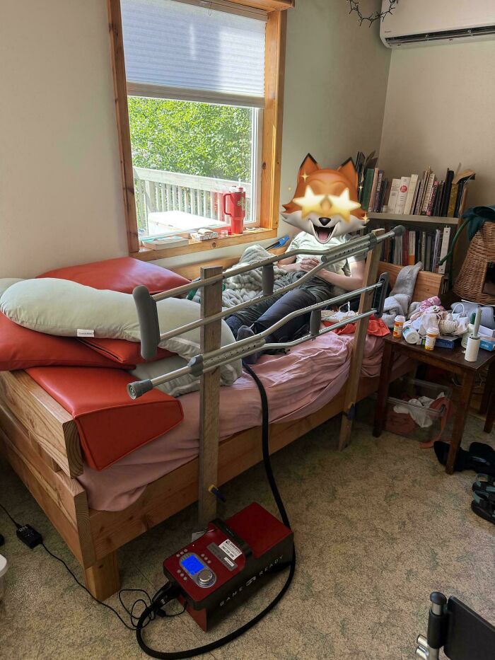 91 Times People Turned Random Junk Into Clever Solutions (New Pics)