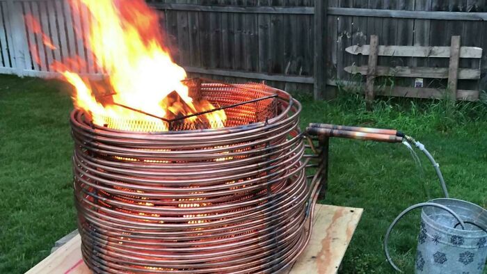 91 Times People Turned Random Junk Into Clever Solutions (New Pics)