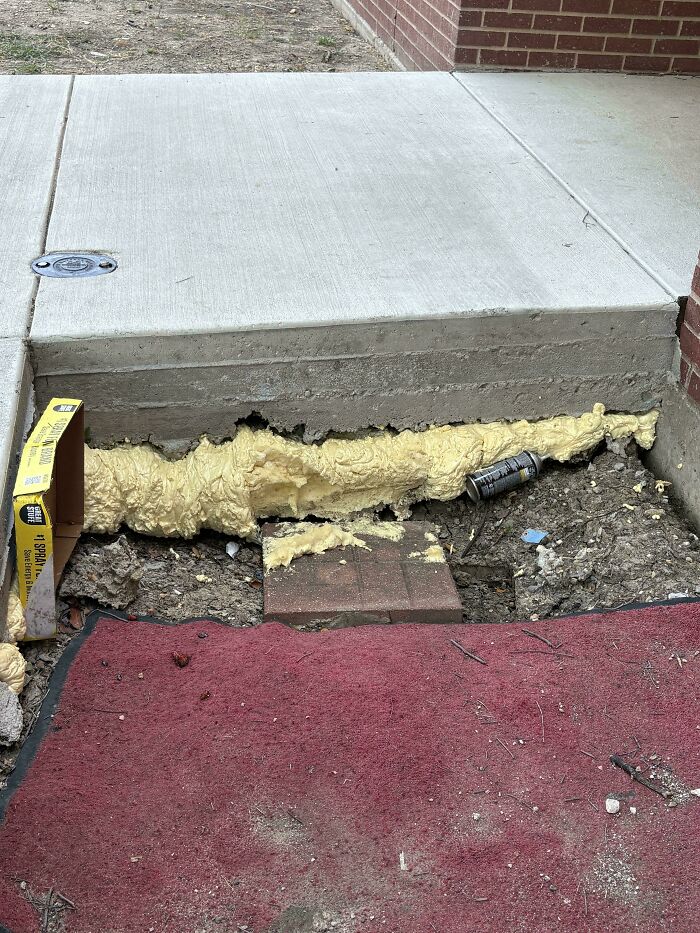 91 Times People Turned Random Junk Into Clever Solutions (New Pics)