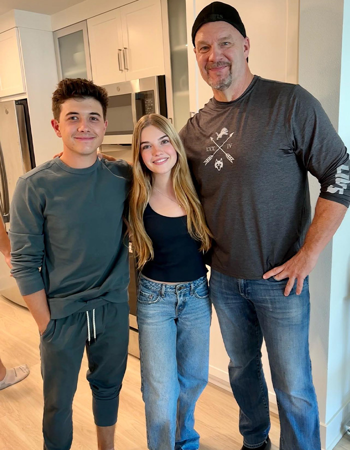 Child Star From Disney’s ‘Good Luck Charlie’ Looks Unrecognizable After Major Life Update Makes Fans Feel Old Child Star From Disney’s ‘Good Luck Charlie’ Looks Unrecognizable After Major Life Update Makes Fans Feel Old