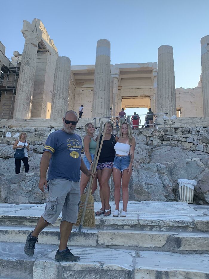 90 Times People’s Trips Didn’t Go Exactly As Planned 90 Times People’s Trips Didn’t Go Exactly As Planned