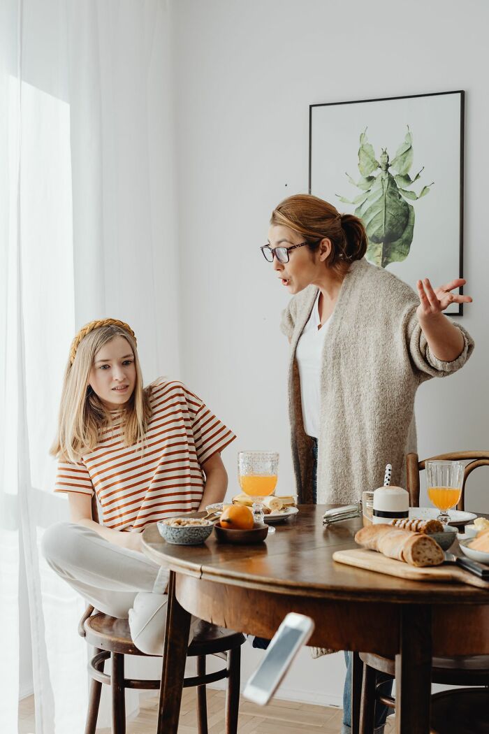 64 Controversial Examples Of Toxic Femininity That Might Make You See Gender Roles Differently 64 Controversial Examples Of Toxic Femininity That Might Make You See Gender Roles Differently