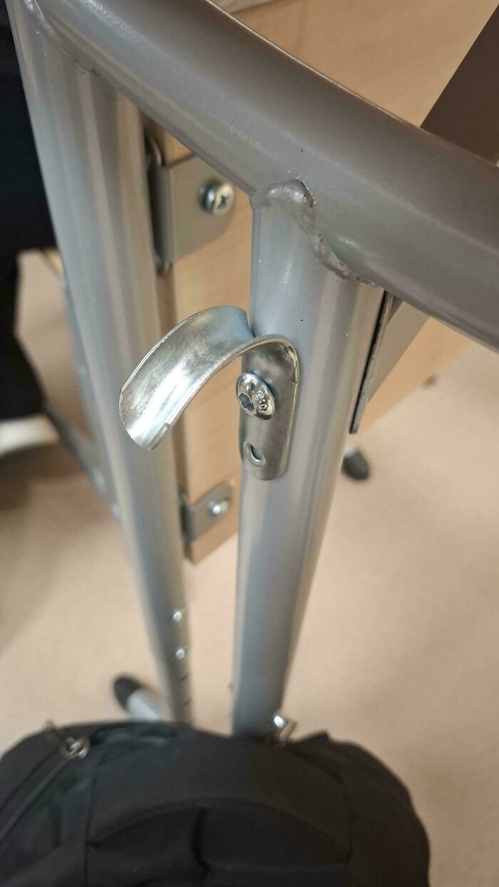 81 Ridiculously Funny ‘You Had One Job’ Fails People Couldn’t Believe Were Possible (New Pics) 81 Ridiculously Funny ‘You Had One Job’ Fails People Couldn’t Believe Were Possible (New Pics)