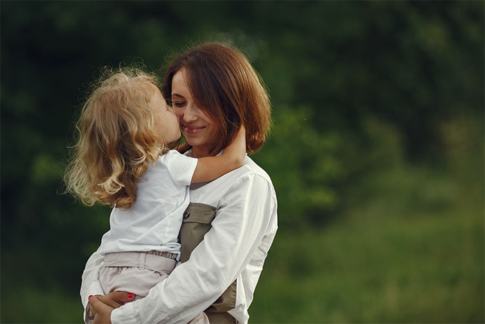 Adult Aunt Thinks It’s Okay To Steal From A Child, Gets Furious When Her Mom Fixes It Adult Aunt Thinks It’s Okay To Steal From A Child, Gets Furious When Her Mom Fixes It