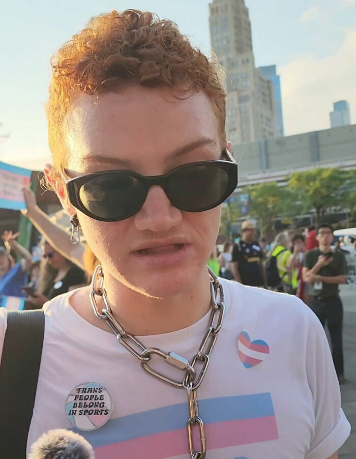Anti-Trans Protesters Made To Look Foolish As They Fumble Over Reporter’s Simple WNBA Question Anti-Trans Protesters Made To Look Foolish As They Fumble Over Reporter’s Simple WNBA Question