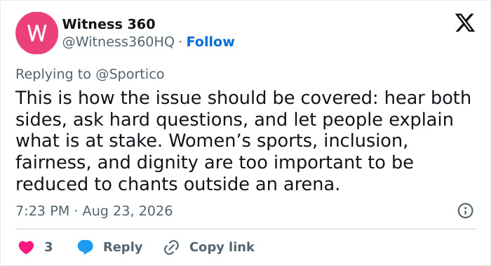 Anti-Trans Protesters Made To Look Foolish As They Fumble Over Reporter’s Simple WNBA Question Anti-Trans Protesters Made To Look Foolish As They Fumble Over Reporter’s Simple WNBA Question
