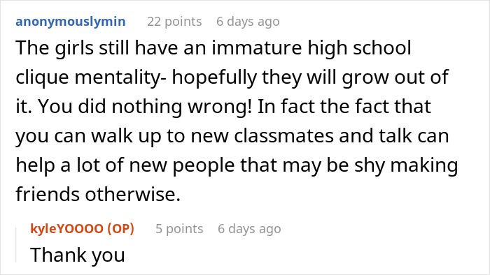 Guy Joins Group Of Female Classmates To Socialize, Discovers They Felt Intruded On By His Presence Guy Joins Group Of Female Classmates To Socialize, Discovers They Felt Intruded On By His Presence