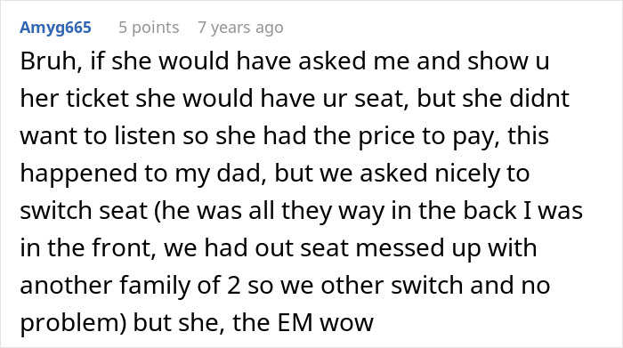 Woman Finds Mom Sitting In Her Plane Seat, Changes Her Mind About Switching After Being Ignored Woman Finds Mom Sitting In Her Plane Seat, Changes Her Mind About Switching After Being Ignored