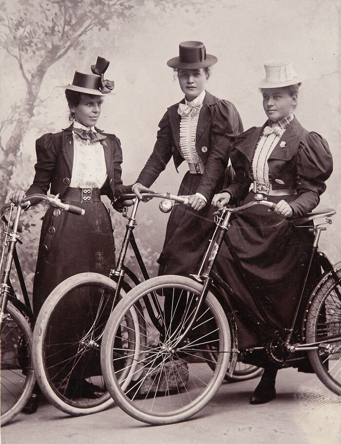 91 Intriguing Victorian Photos That Reveal The Everyday Details History Books Often Skip (New Pics) 91 Intriguing Victorian Photos That Reveal The Everyday Details History Books Often Skip (New Pics)