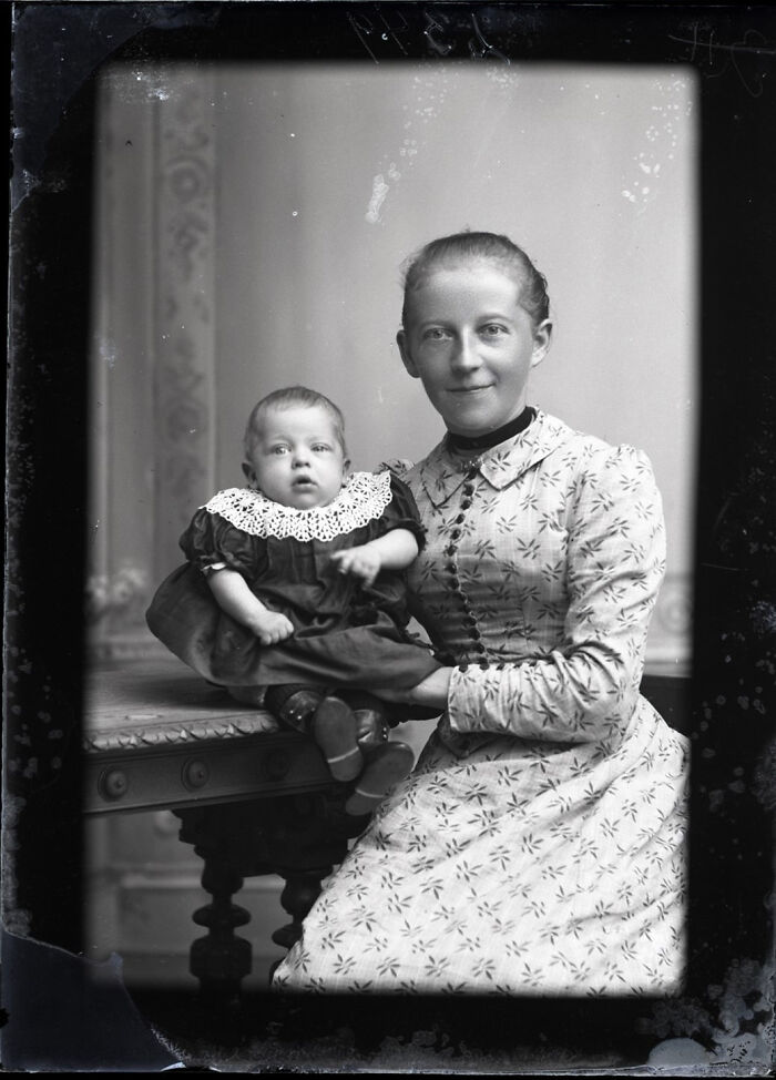 91 Intriguing Victorian Photos That Reveal The Everyday Details History Books Often Skip (New Pics) 91 Intriguing Victorian Photos That Reveal The Everyday Details History Books Often Skip (New Pics)
