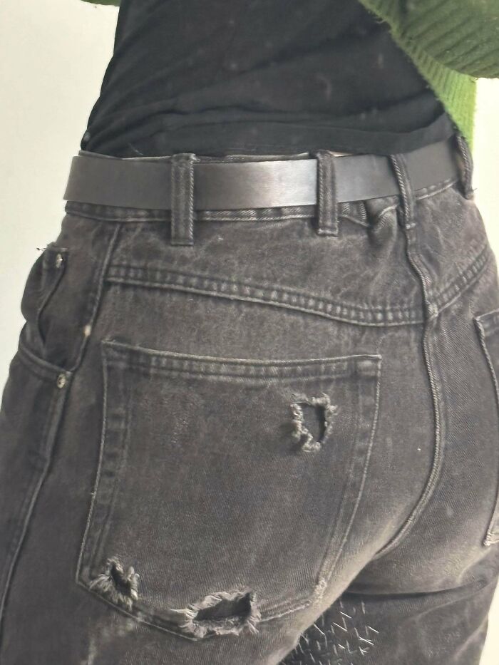 86 Fascinating Photos Of Objects Being Beautifully Worn Down By Years Of Use (New Pics)