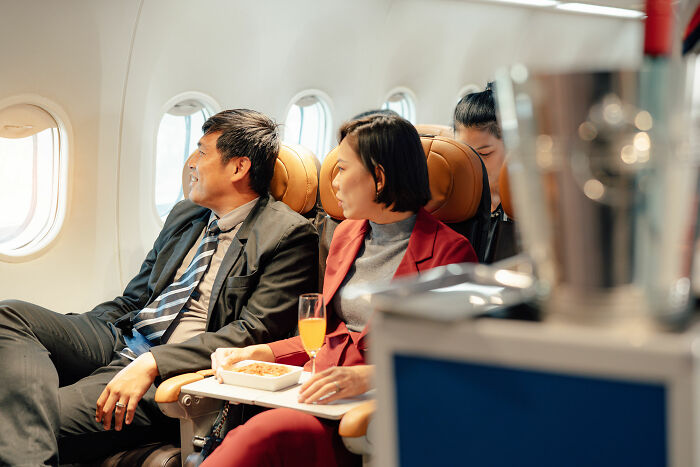 &ldquo;There&rsquo;s A Place In Hell For People Like You&rdquo;: 27 Entitled Parents Who Got A Reality Check At 30,000 Feet