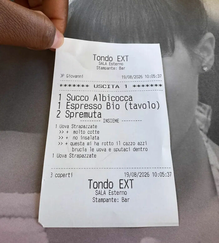 Tourist Horrified As Server Leaves Disgusting Note On Breakfast Bill After Simple Request: “Still In Shock” Tourist Horrified As Server Leaves Disgusting Note On Breakfast Bill After Simple Request: “Still In Shock”