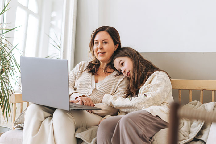 Woman Adopts Troubled Sister’s Baby, She Tries To Kidnap Her 8 Years Later Woman Adopts Troubled Sister’s Baby, She Tries To Kidnap Her 8 Years Later