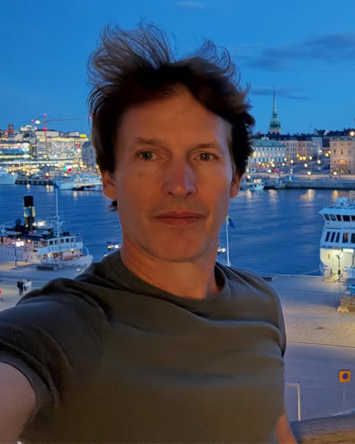 Singer James Blunt Breaks Silence After Hayden Panettiere’s Memoir Led To “Internet Lynching” Singer James Blunt Breaks Silence After Hayden Panettiere’s Memoir Led To “Internet Lynching”