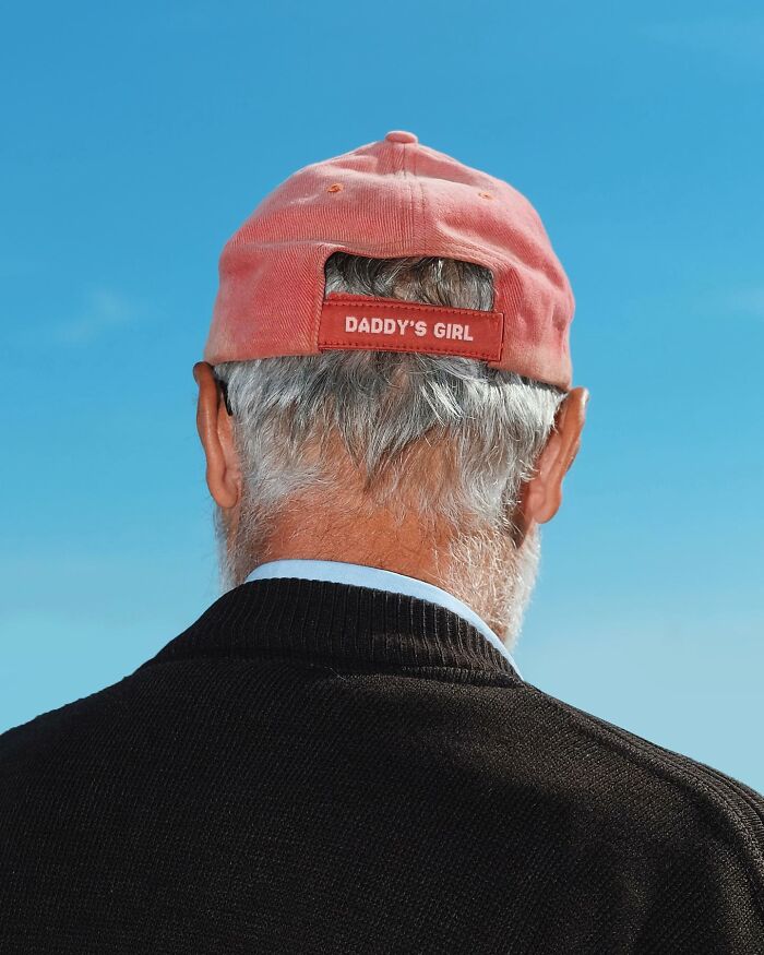 This Photographer Captured 58 Street Moments So Perfectly Timed They Look Almost Staged