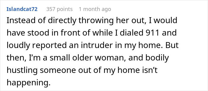 Rude Woman Enters Guy’s House Thinking It’s A Beauty Parlor, Calls Police When He Kicks Her Out Rude Woman Enters Guy’s House Thinking It’s A Beauty Parlor, Calls Police When He Kicks Her Out