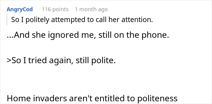 Rude Woman Enters Guy’s House Thinking It’s A Beauty Parlor, Calls Police When He Kicks Her Out Rude Woman Enters Guy’s House Thinking It’s A Beauty Parlor, Calls Police When He Kicks Her Out